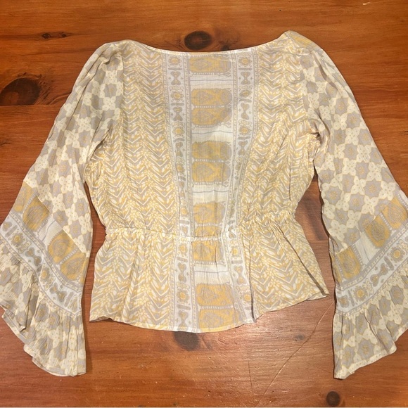 Free People Rosalie Wrap Top. Womens Size S. Bell Sleeves Bohemian Cream/Yellow - Picture 11 of 11
